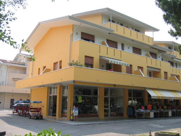 Condominio Simma Bibione Exteriör bild